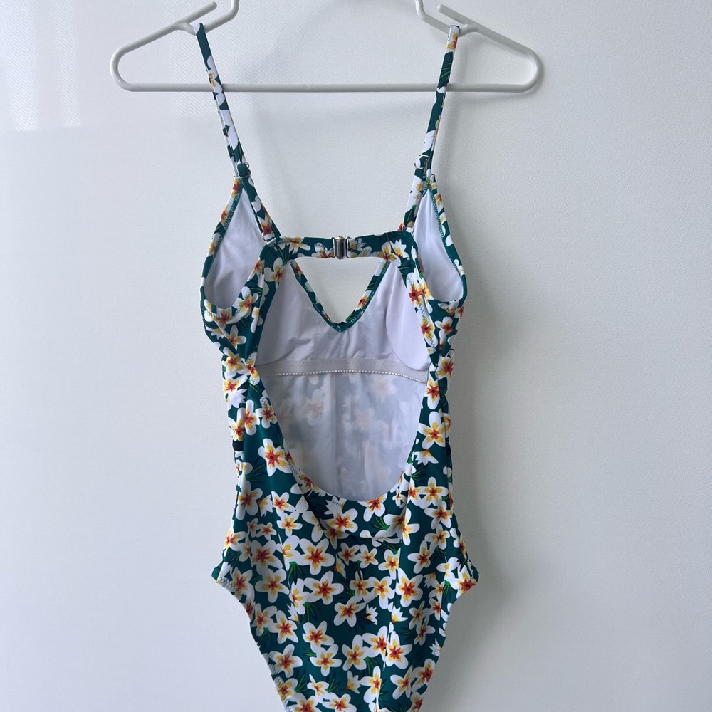 One piece bikini- NEW